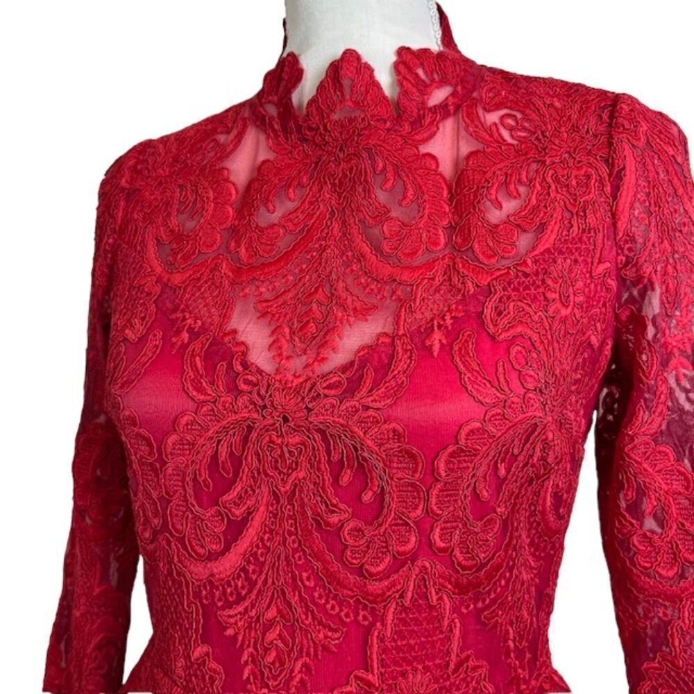 Saylor Raspberry Rita Mini Dress Open Back‎ Mock Neck Lacy Lined Size Small - Picture 3 of 15
